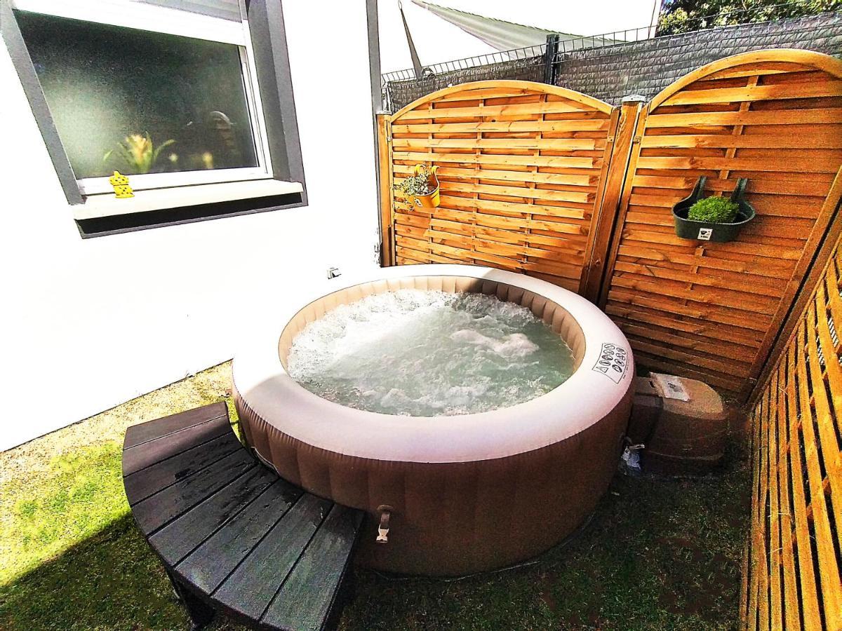 Dream Of Mediterranean House, Jacuzzi, Bbq, Delices Ensoleilles Sartrouville Exteriör bild