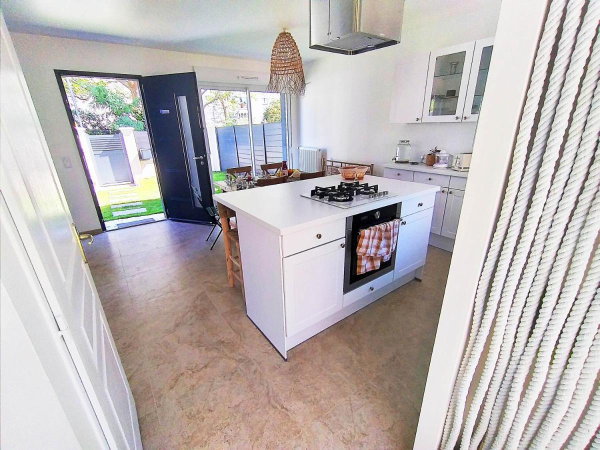 Dream Of Mediterranean House, Jacuzzi, Bbq, Delices Ensoleilles Sartrouville Exteriör bild